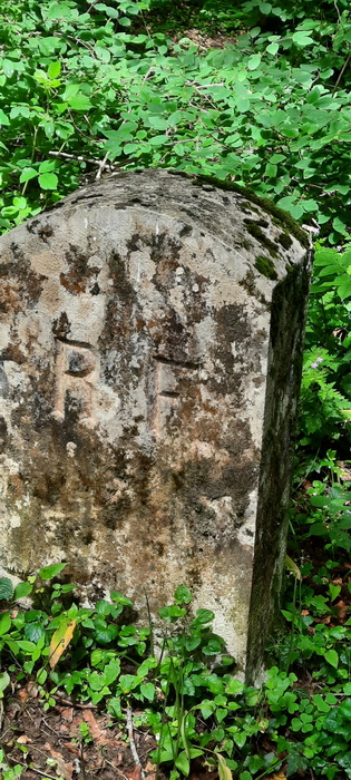 Borne frontière avec la Suisse
