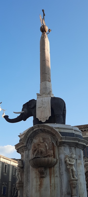 La fontaine de l'éléphant, symbole de Catane
