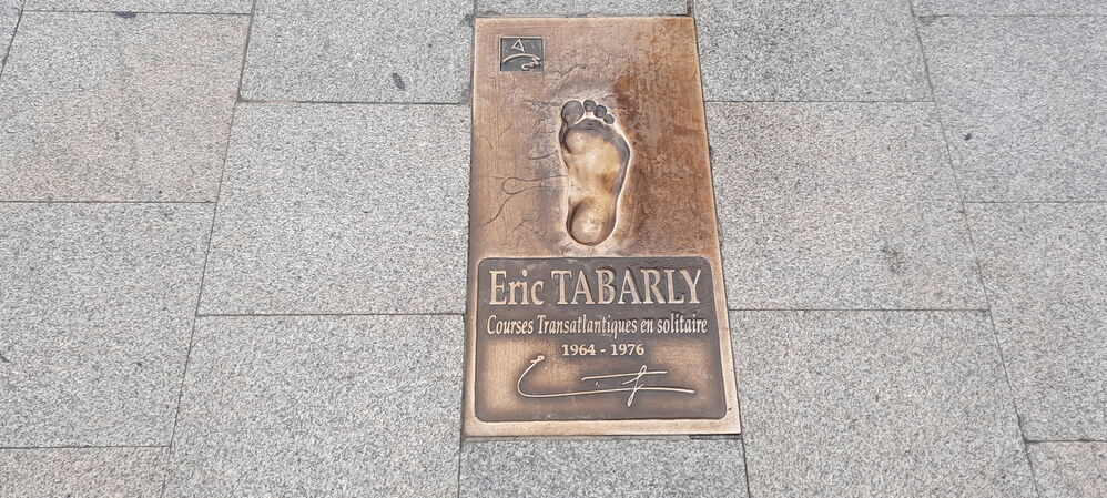 Des pieds célèbres sont passés par là !!
