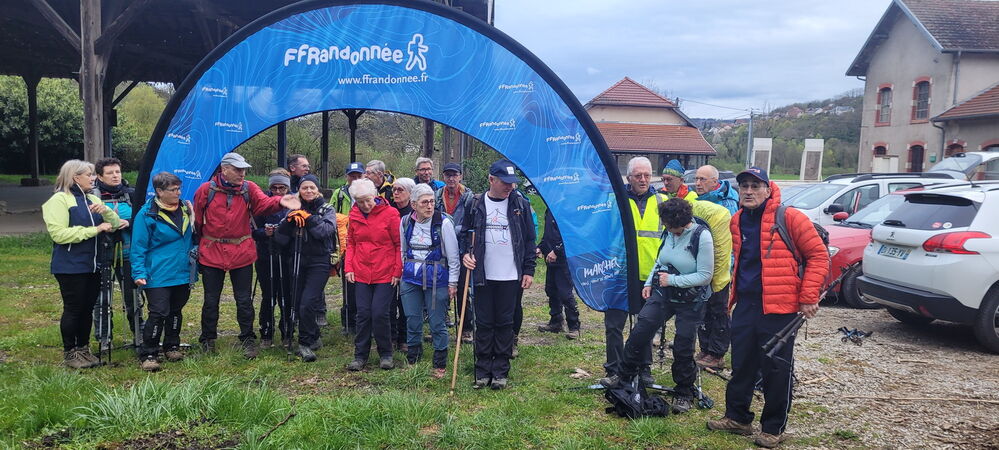 Prêts pour le départ : des "Pipes à Vaire Arcier

